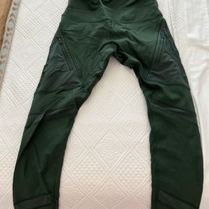 Lorna Jane Green Leggings, size small